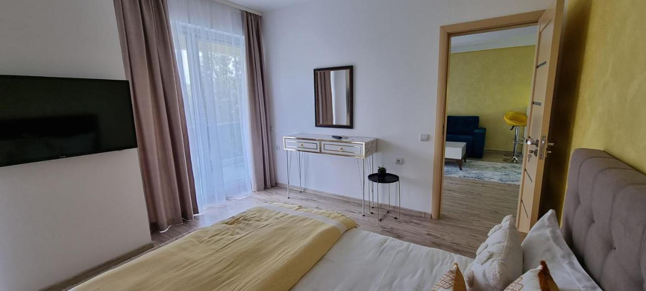 Eral Apartment Mamaia Exteriér fotografie